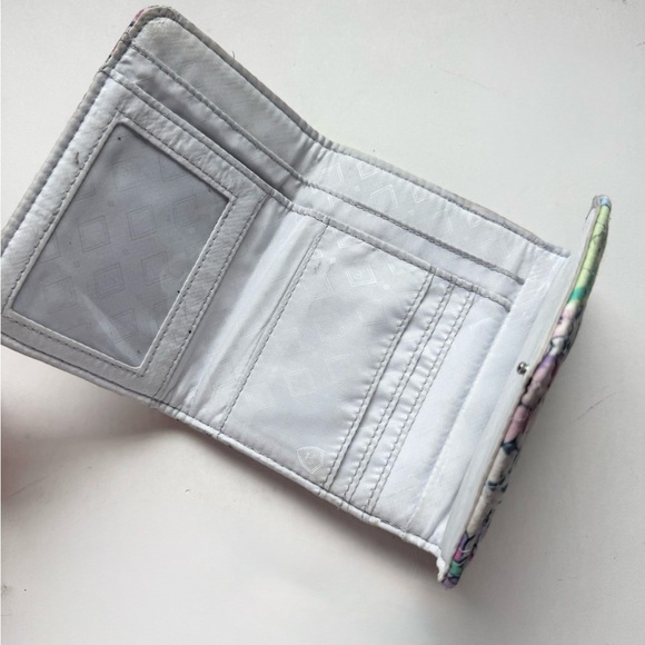 Vera Bradley Wallet - Picture 3 of 4